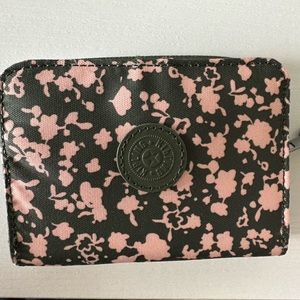 Kipling Women's Money Love, RFID, Polyester Zip Closure Wallet, NWOT